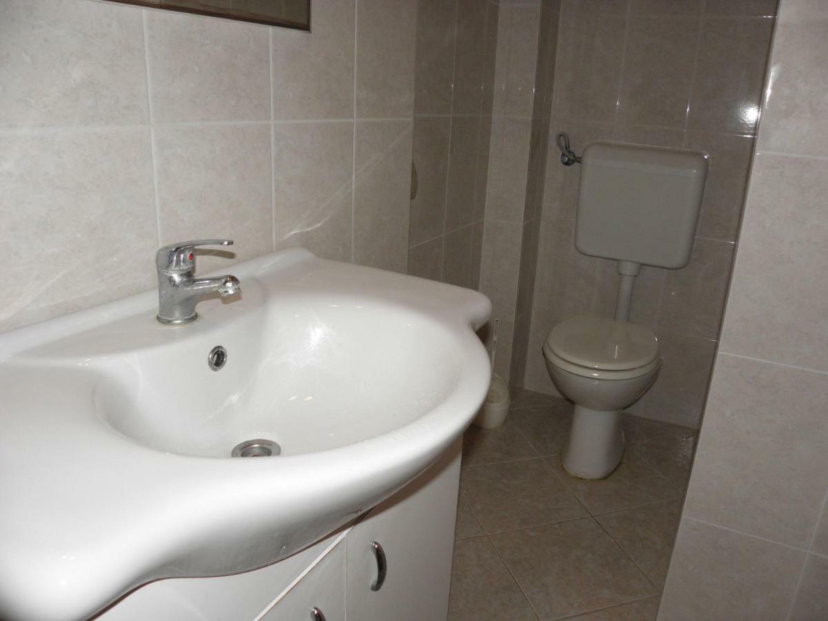 Apartments Fabijan - 50M From Sea Povljana Zewnętrze zdjęcie
